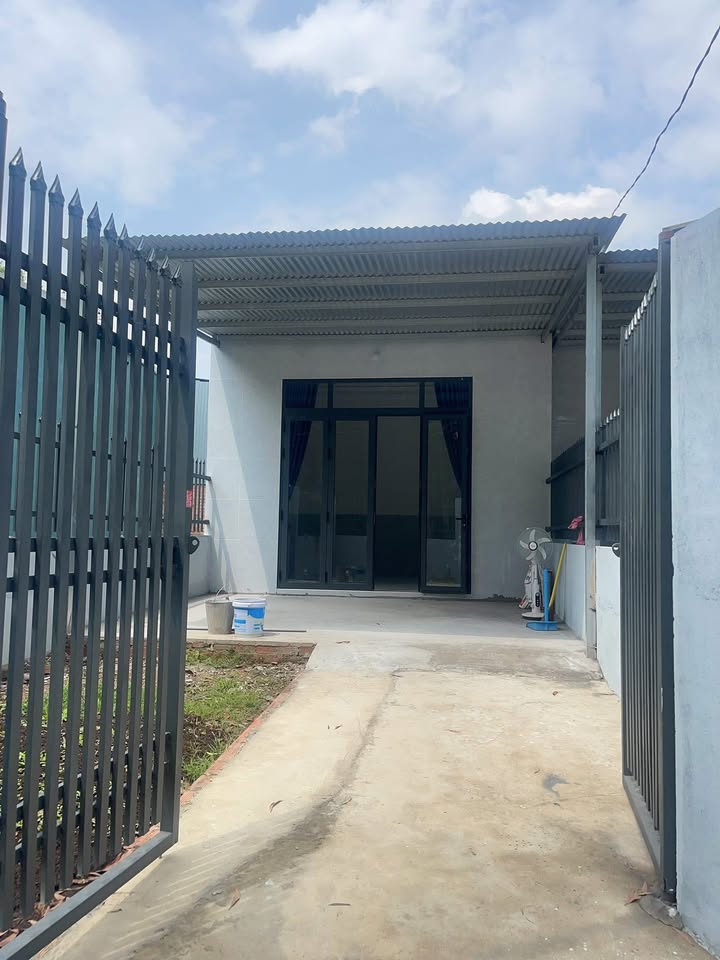 Nhà 100m² Sông Mây, Vĩnh Cửu - Giá 7xx Triệu, Sổ Chung