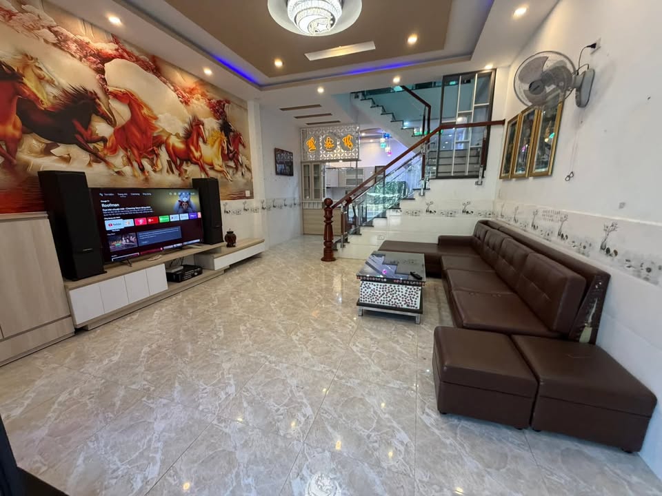 Nhà Phố Hòa Minh, Liên Chiểu 95m² - Full nội thất, vào ở ngay!