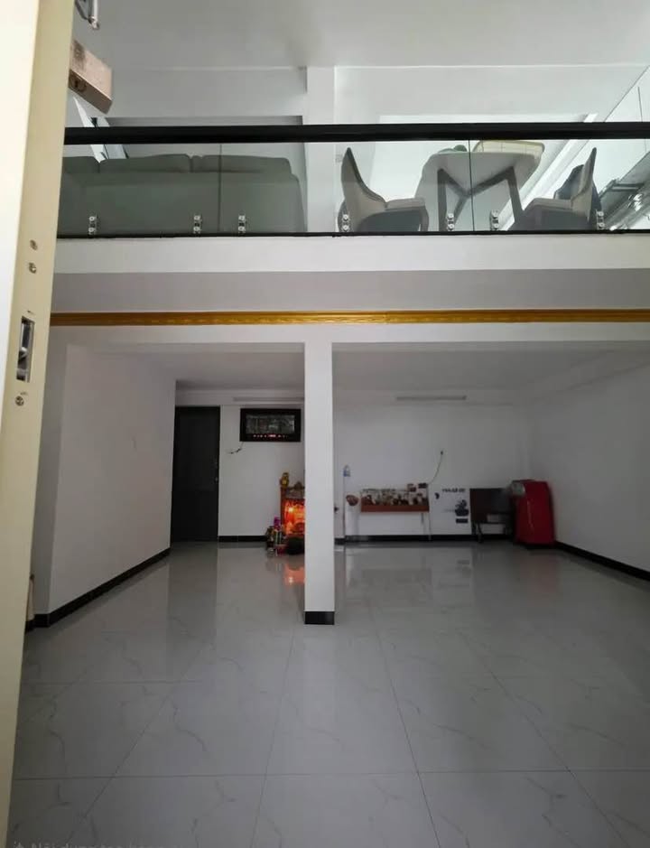 Nhà Mặt Tiền Tháp Đôi Quy Nhơn 43m² - Kinh Doanh Sầm Uất, Sổ Riêng