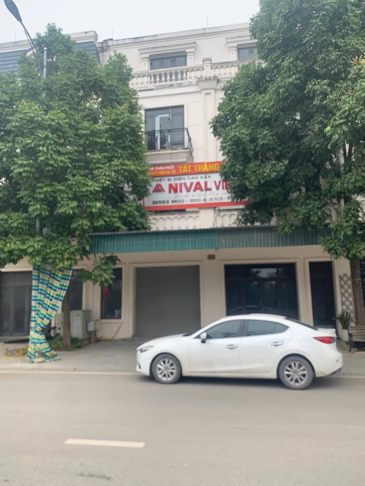 Cho thuê Shophouse Mặt tiền Tố Hữu, TP Thanh Hóa - 10m Mặt tiền