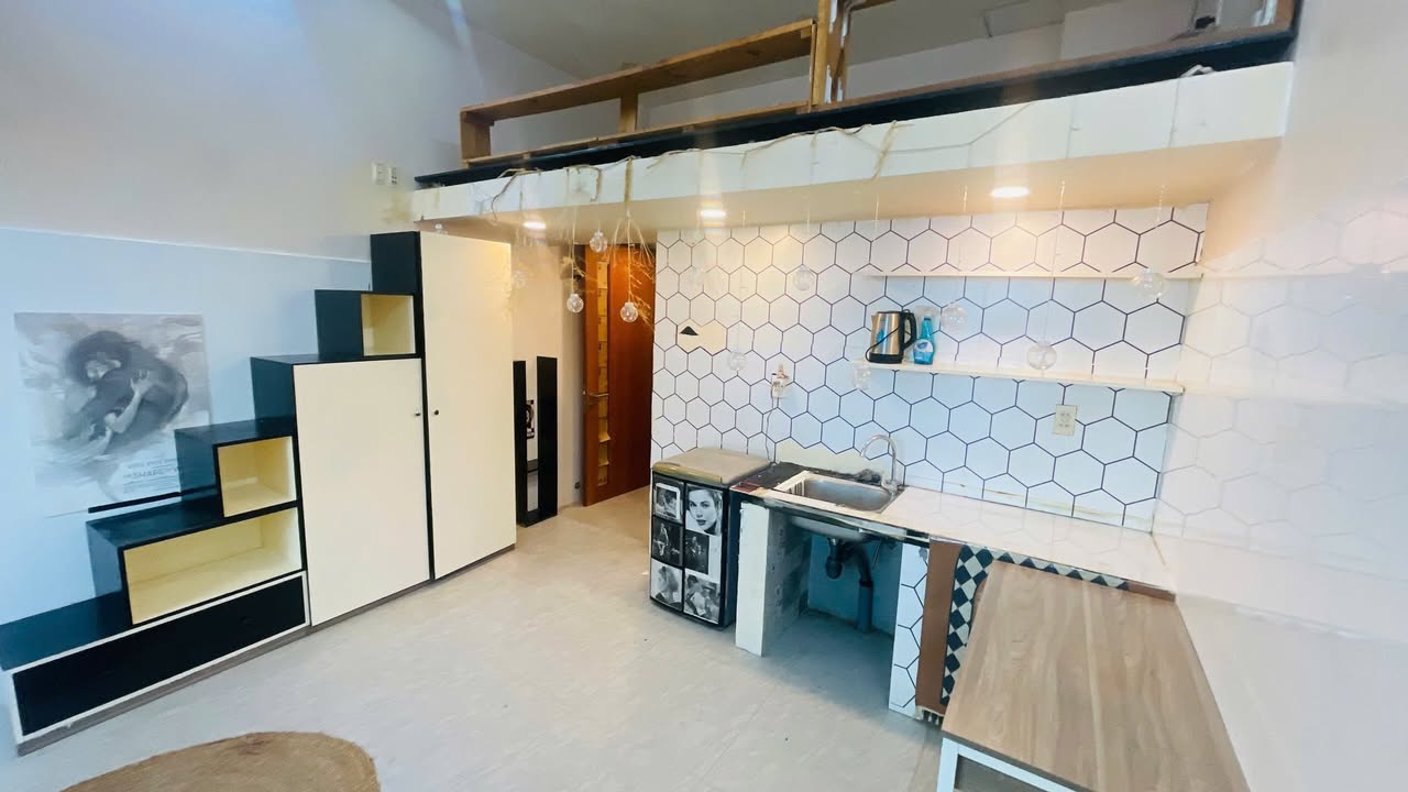 Cho thuê CHDV Full nội thất, ban công thoáng mát, P. Thạnh Mỹ Lợi, Bình Thạnh - 5 Triệu/tháng