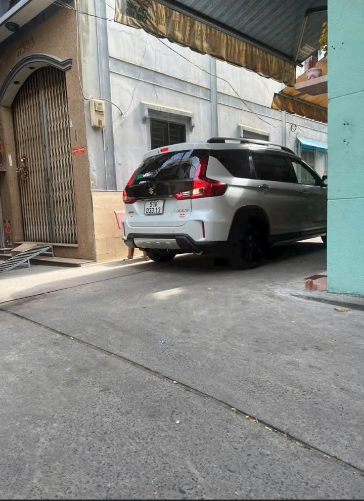 Nhà Hẻm Xe Hơi 4 Tầng Quận 11, Giá 5 Tỷ - Sẵn Sàng Vào Ở Ngay