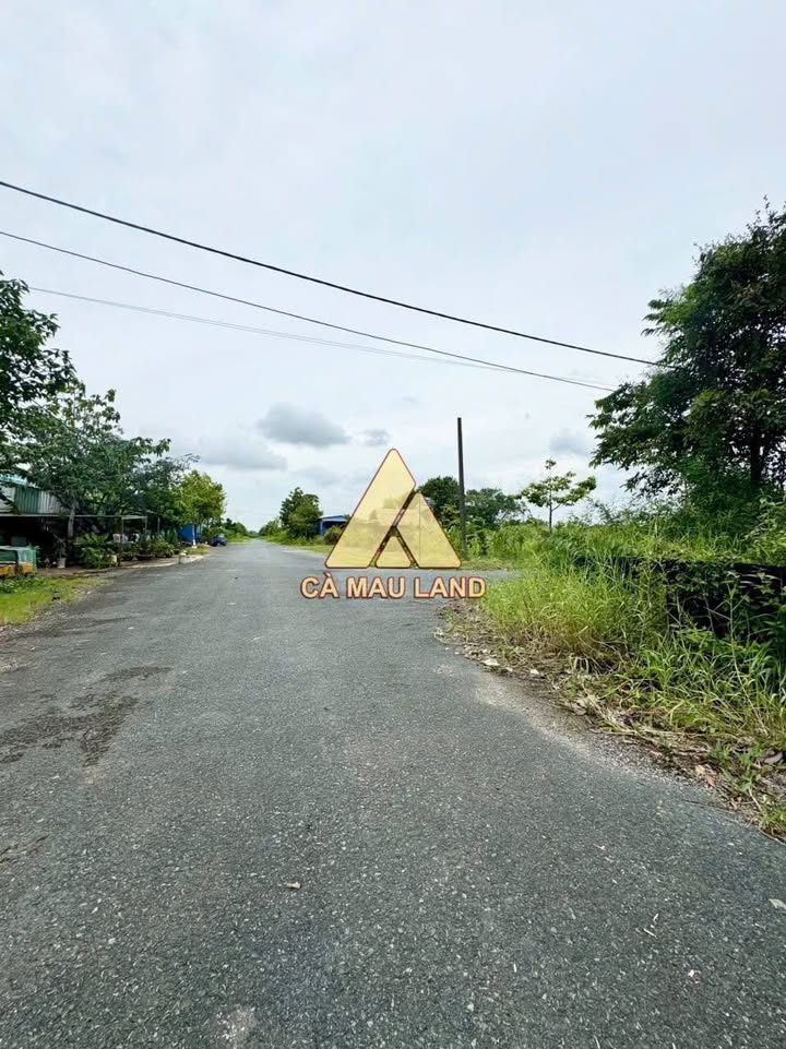Đất Nền Tân Xuyên, Cà Mau - 122m² Giá 9xx Triệu, Đường Lê Trọng Tấn