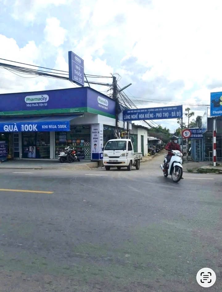 Bán Đất Mặt Tiền Làng Hoa Bà Bộ, Cần Thơ - 71m² Giá 2.5 Tỷ