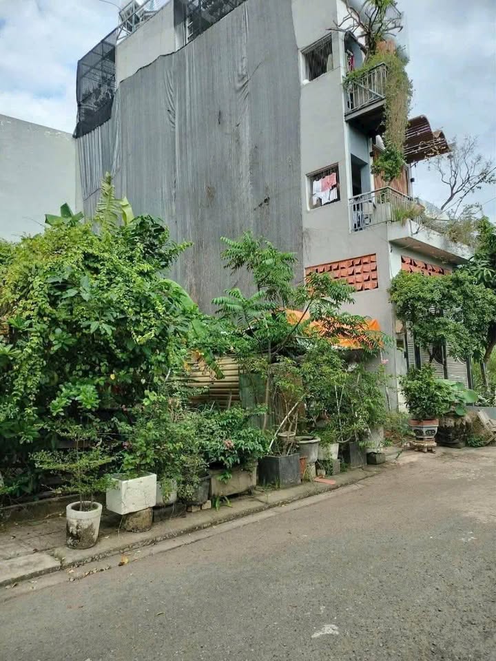 Đất nền Thủ Đức 54m² giá 3.2 tỷ - Sổ hồng chính chủ!