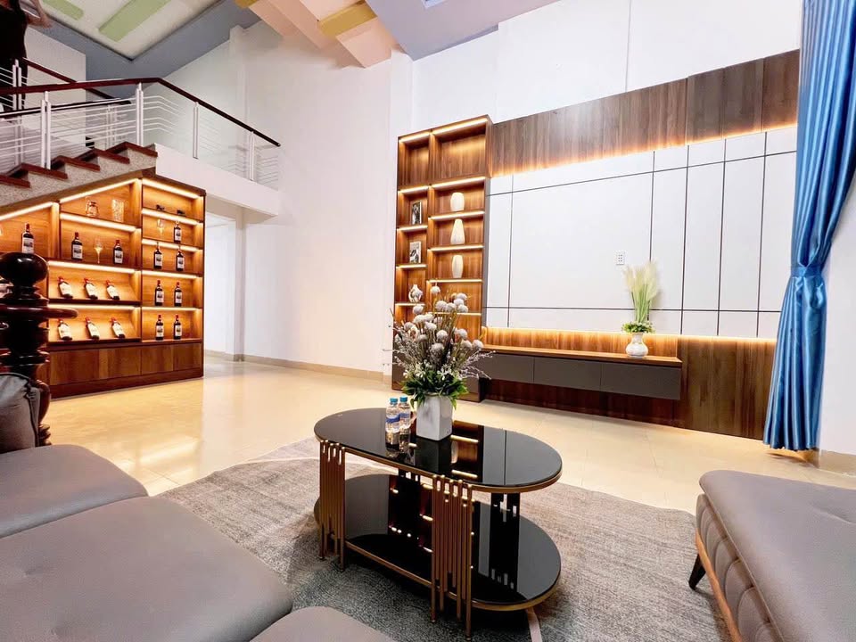 Nhà Hẻm Y Ngông Buôn Ma Thuột 89m² - Ô tô vào tận nhà!