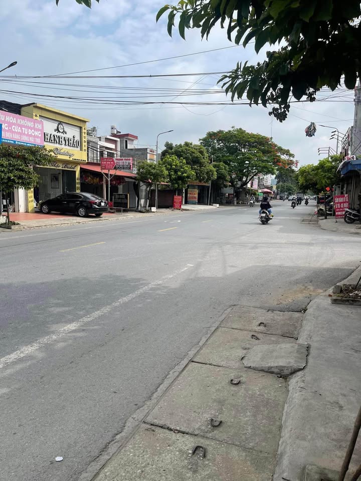 Nhà 3 Tầng Mặt Tiền Đường 241, An Lão, Hải Phòng - Kinh Doanh Hoặc Ở Giá 2 Triệu