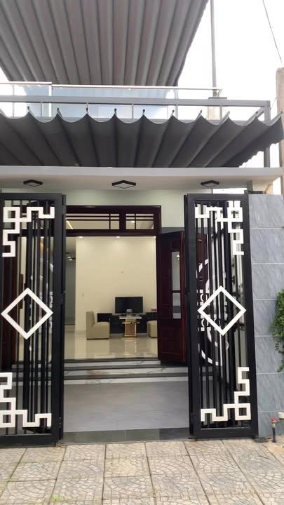 Nhà riêng Vũ Phạm Hàm, Liên Chiểu 100m² - Full nội thất, vào ở ngay!