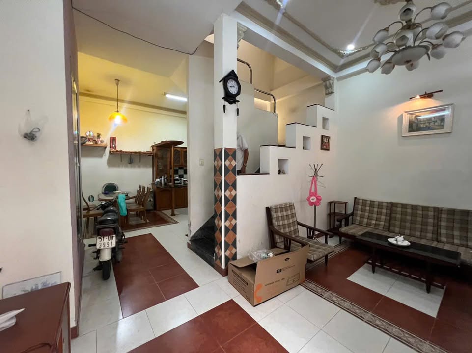 Nhà riêng Nguyễn Trọng Tuyển, Tân Bình 45m² - Sẵn sàng ở ngay!