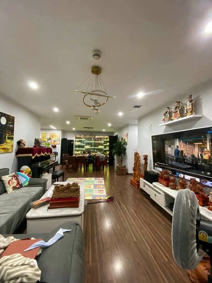 Chung cư Ngọc Khánh Plaza Ba Đình 161m² view hồ - Sống đẳng cấp