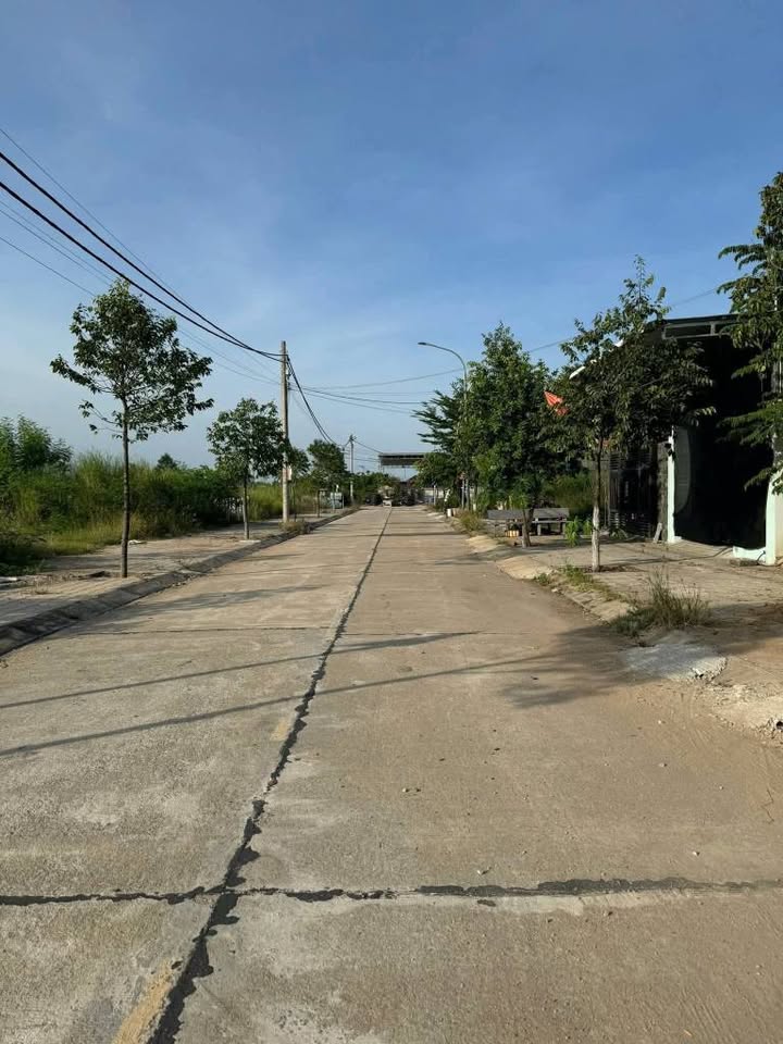 Đất Nền Tư Nghĩa 110m² - Sổ Đỏ Sẵn Sàng, Giá 9xx Triệu