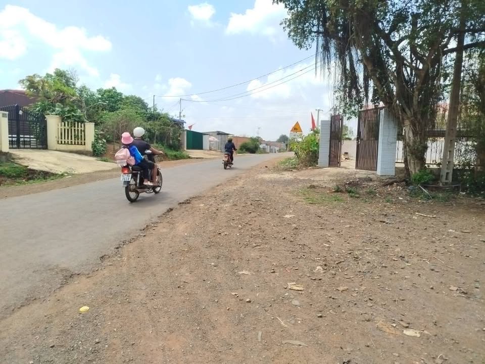 Đất nền Buôn Hồ 192m² - Sổ đỏ chính chủ, tiềm năng tăng giá!