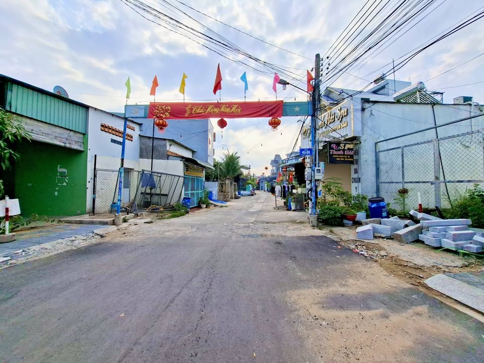 Đất Nền Dĩ An 100m² - Hẻm 68 Nguyễn Trung Trực, Giá Tốt
