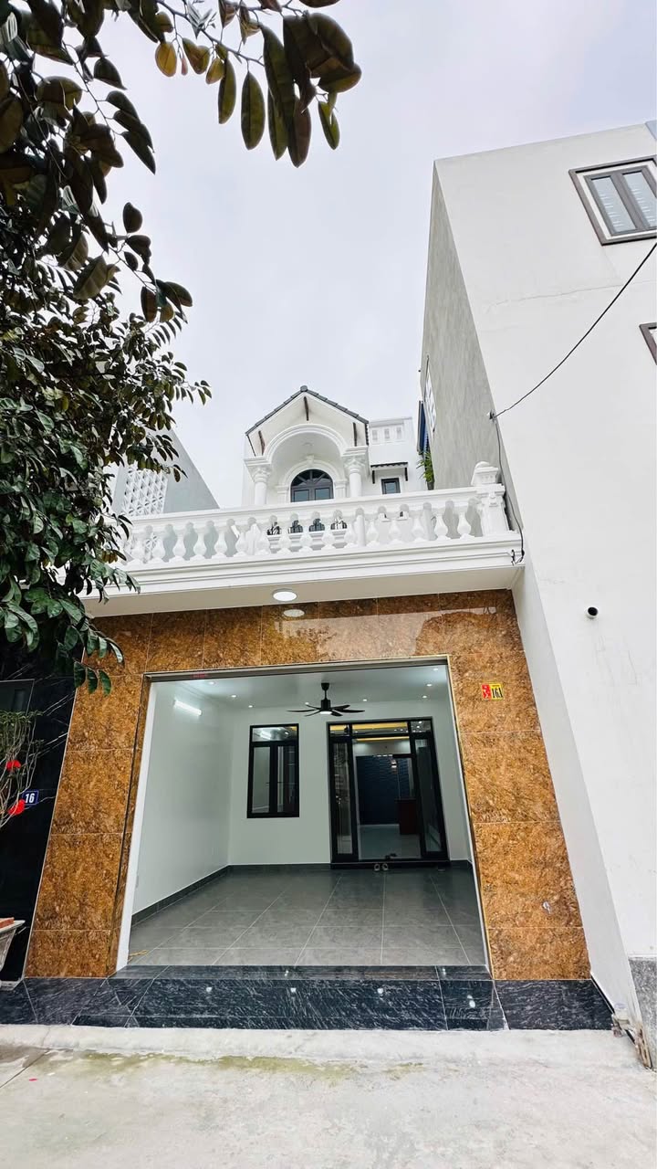 Nhà 4 Tầng Sân Cổng Ô Tô An Đồng, Hải Phòng - 89.5m² Giá 4.65 Tỷ