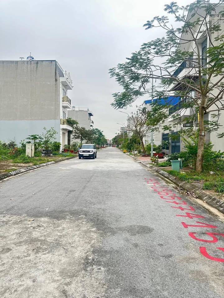 Đất Tái Định Cư BSC Khu C, Chí Linh 105m² - Giá Tốt Nhất Thị Trường