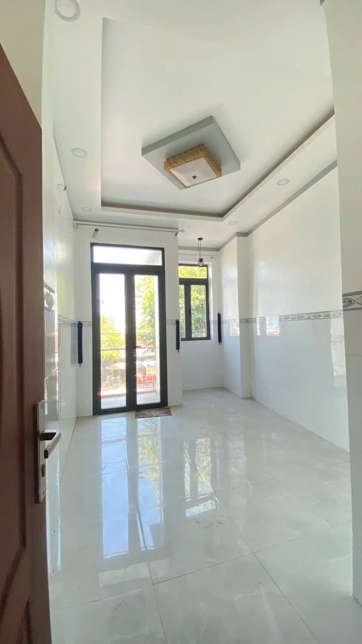 Nhà Mặt Tiền Tôn Đức Thắng, Sóc Trăng - 30m² Kinh Doanh Cực Tốt