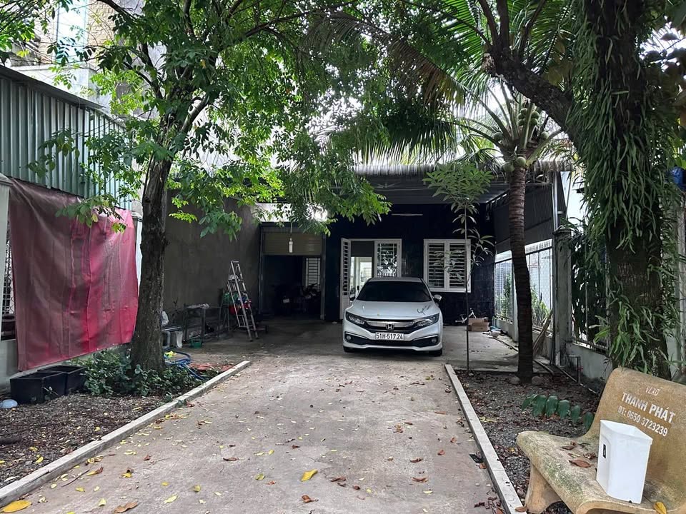 Nhà riêng Hiệp An TDM 8 triệu - Ô tô vào tận nhà!