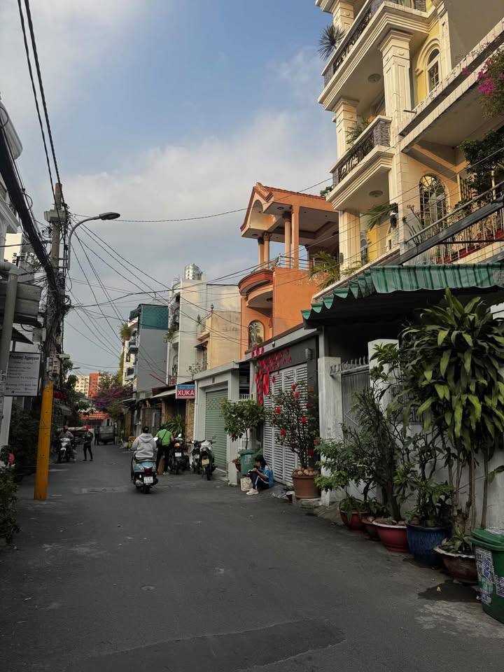 Nhà riêng Lê Đức Thọ, Gò Vấp 95m² giá 8 tỷ - Ô tô vào tận nhà!