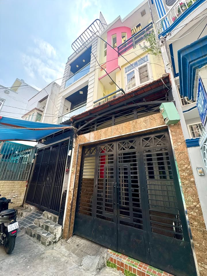 Nhà riêng Nguyễn Công Hoan, Phú Nhuận 72m² - Ô tô vào tận nhà!