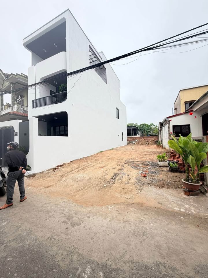 Đất nền Nguyễn Thái Học Đông Hà 134m² - 2 Mặt Tiền, Tiềm Năng Vượt Trội!