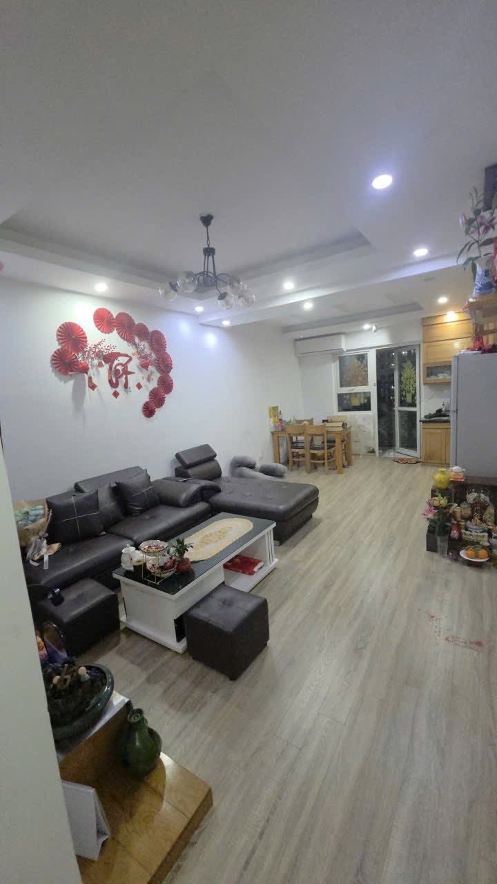 Cho thuê căn hộ 3PN Linh Đàm 82m² full đồ - Giá 9 triệu/tháng