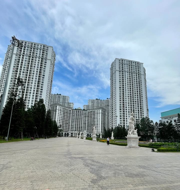 Căn hộ Royal City Thanh Xuân 144m² - Full nội thất cao cấp!