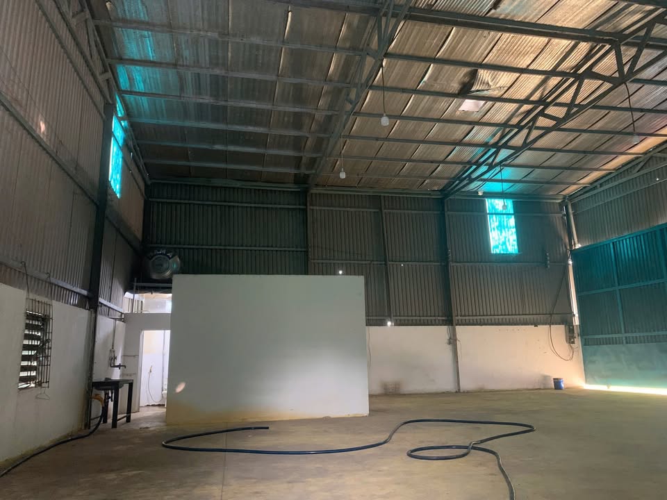 Kho xưởng Hố Nai 600m² giá 15 triệu - Container thoải mái!