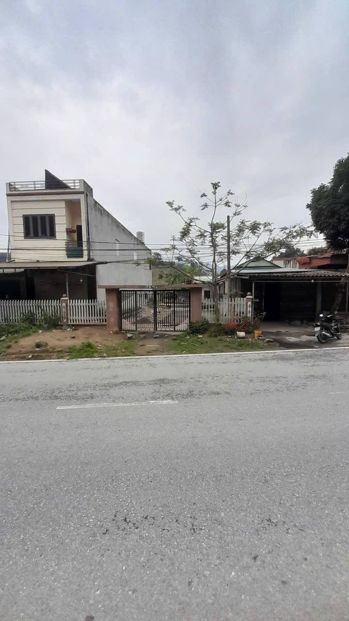 Đất nền Sa Pa 180m² giá 900 triệu - Sổ đỏ chính chủ!