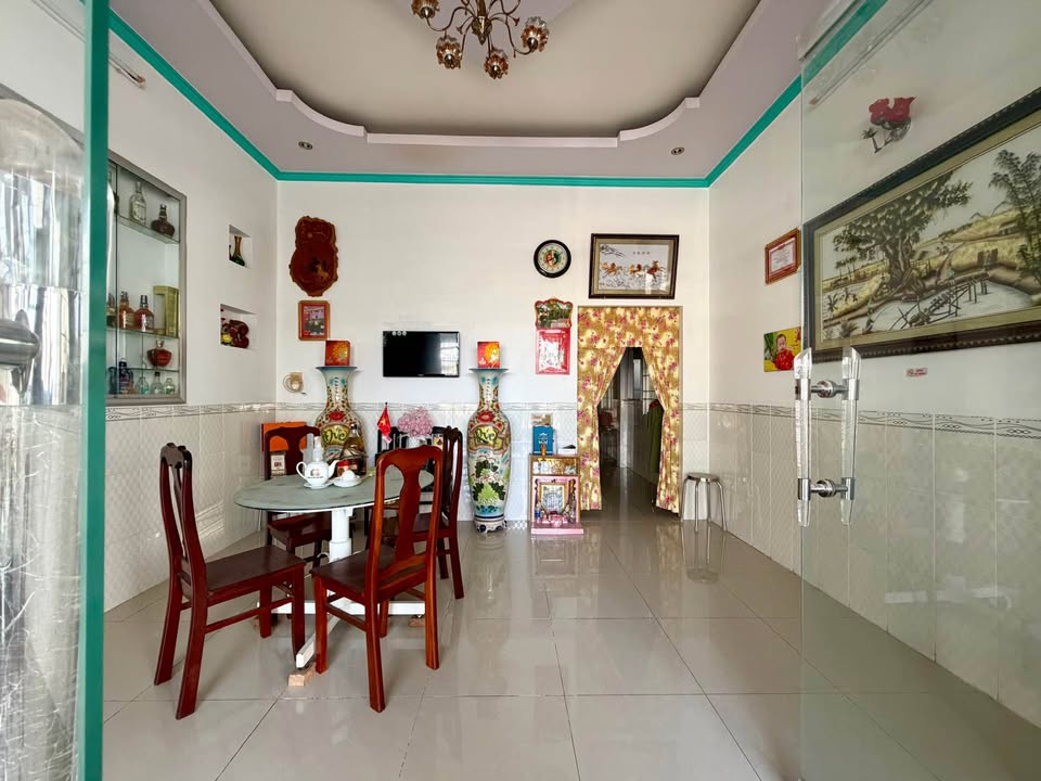 Nhà Hẻm Bà Triệu Rạch Giá - 120m² Sổ Hồng, Giá 2.19 Tỷ