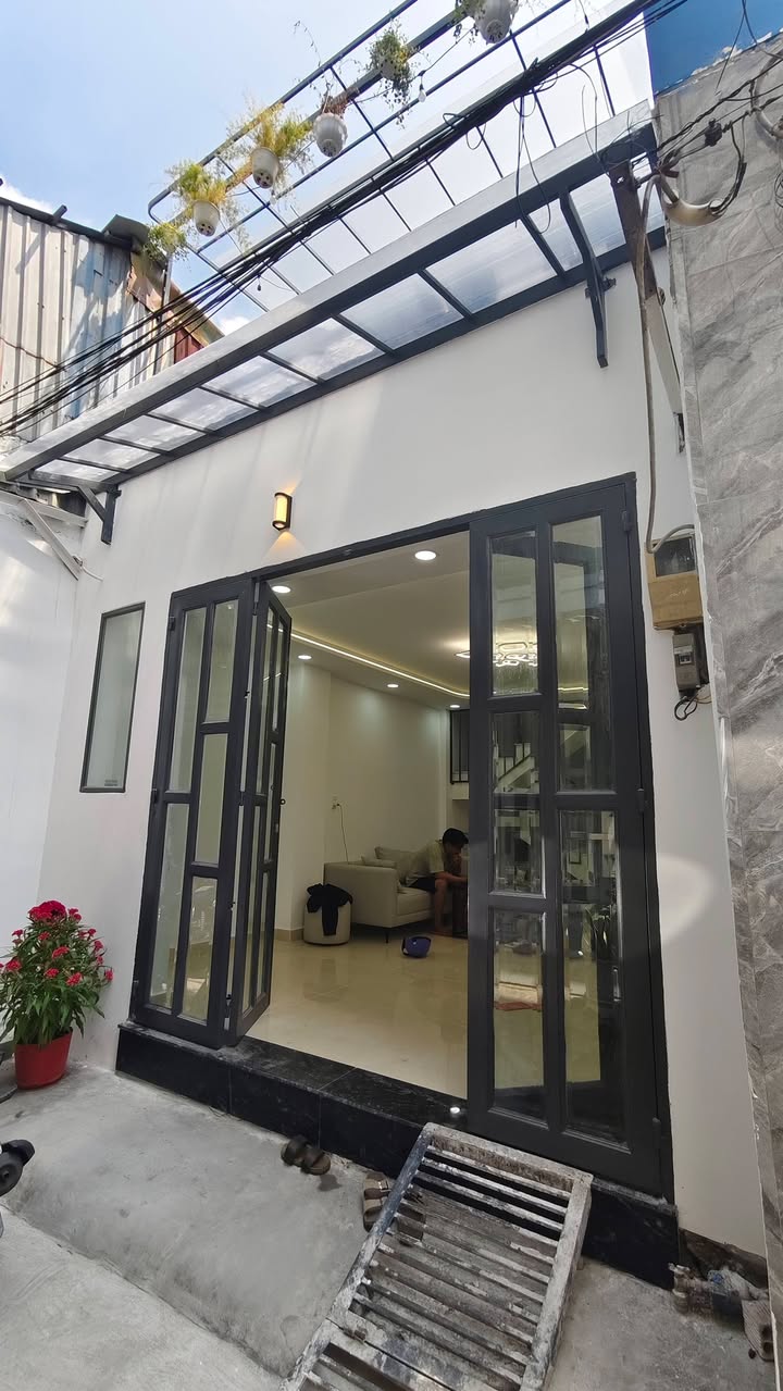 Nhà mới đẹp 56m² hẻm Hiệp Bình, Thủ Đức - Sẵn Sàng Vào Ở Ngay!