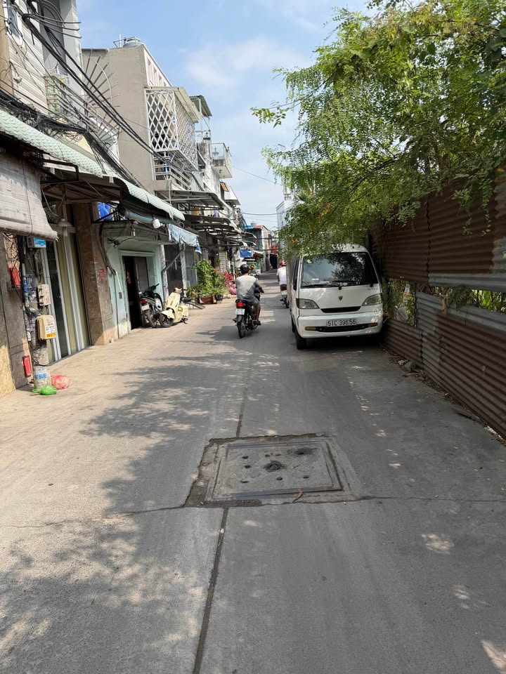 Nhà Phố QLộ 50 Q.8 44m² 3 Tỷ - Mặt Tiền Kinh Doanh Lý Tưởng!