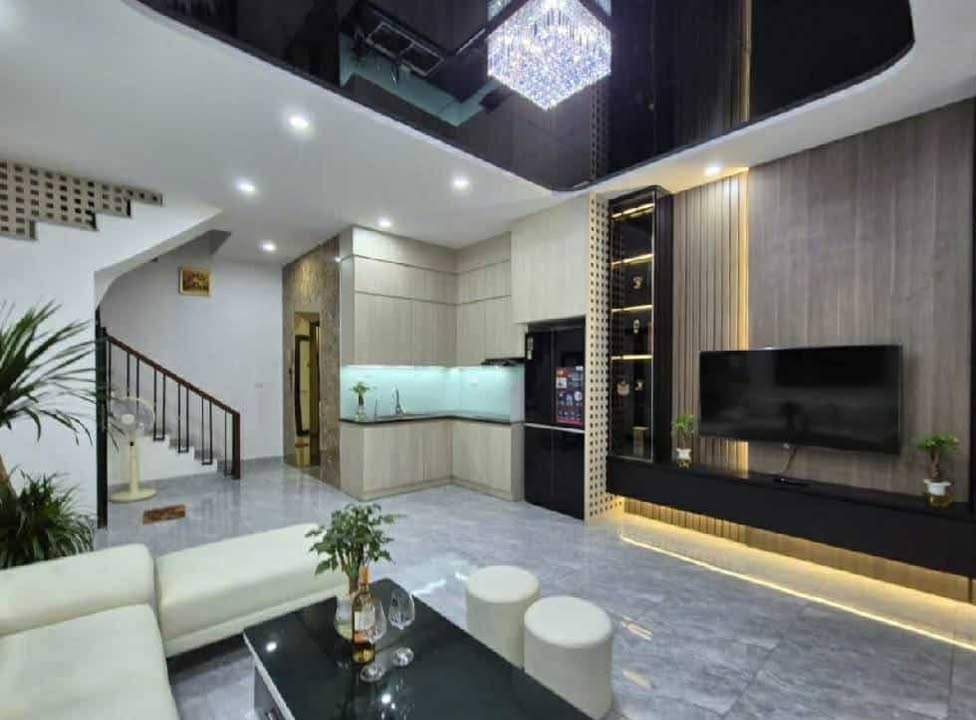 Nhà mặt ngõ Văn Quán 37m² 5T thang máy - Kinh doanh đỉnh, giá 11.5 tỷ