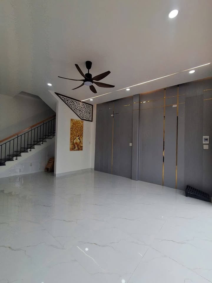 Nhà Mặt Tiền P. Đống Đa Quy Nhơn 41m² giá 4 tỷ - Mặt tiền kinh doanh đắc địa!