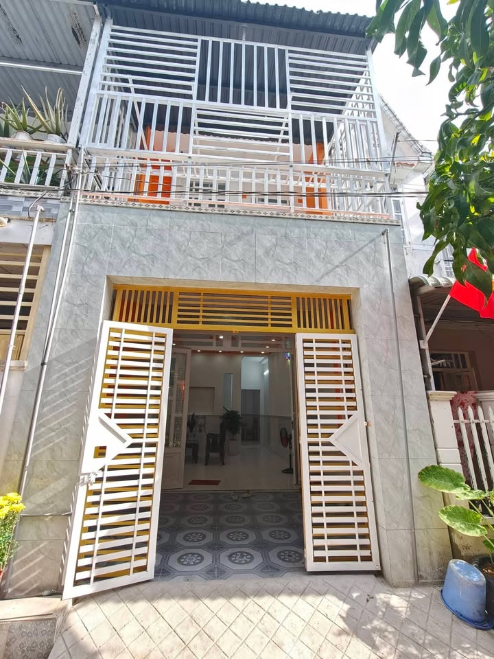 Nhà riêng Đường Tân Phước Tân Bình 56m² - Sổ hồng sẵn, 1.89 tỷ!