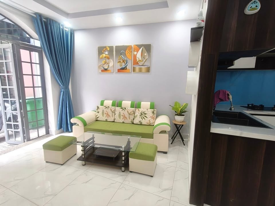 Nhà 2 Tầng Phước Long B 29m² Sổ Riêng - 3.65 Tỷ Tặng Nội Thất