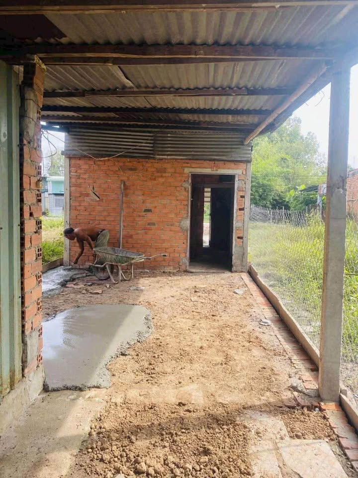 Nhà Cấp 4 Giá Rẻ 192m² Đường Nhựa Long Hoa, Thủ Đức - Sẵn Ở