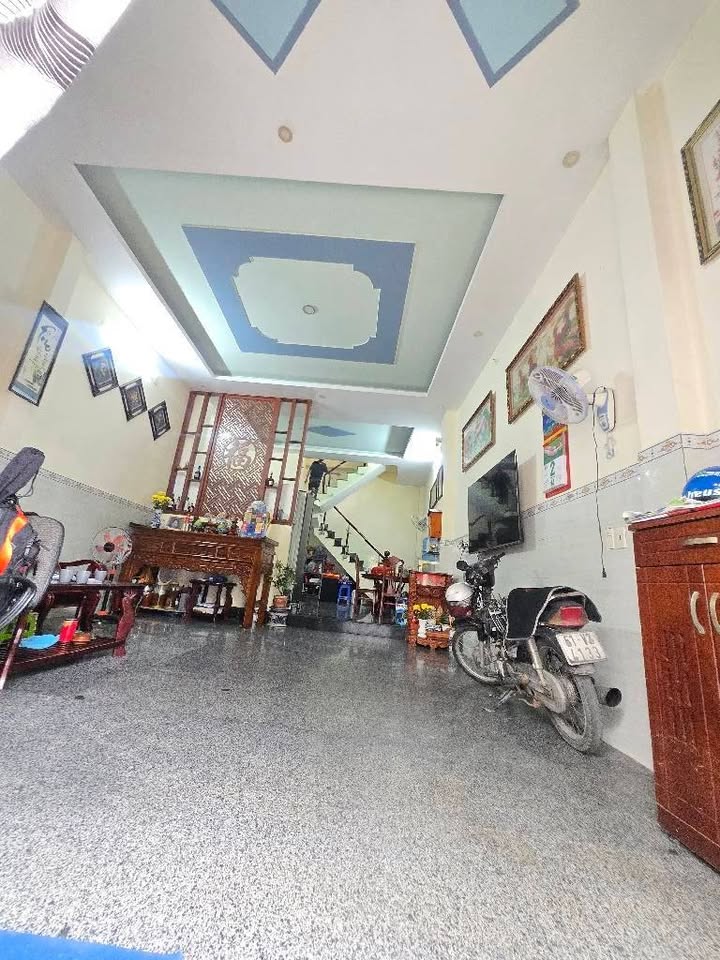 Nhà riêng Thủ Đức 104m² 4.3 tỷ - Ô tô vào tận nhà!