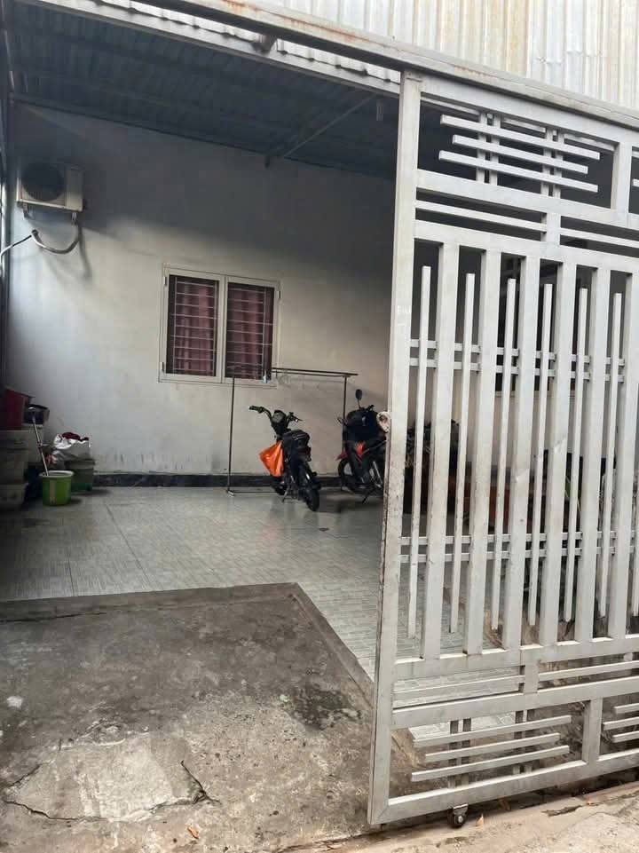 Nhà 100m² Sổ Hồng Riêng, Sát Cao Đẳng Lê Quý Đôn, Biên Hòa - Giá 1.28 Tỷ