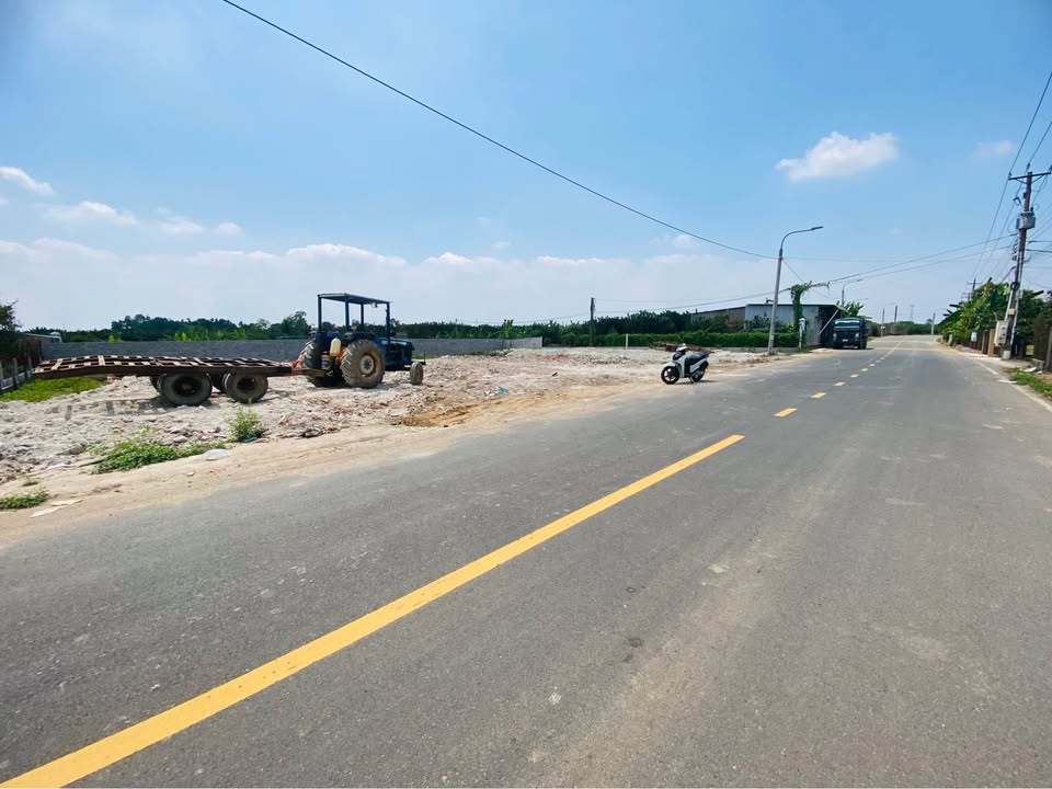 Đất nền Làng Bưởi Thạnh Phú 130m² - Sổ đỏ chính chủ, giá 2.45 tỷ