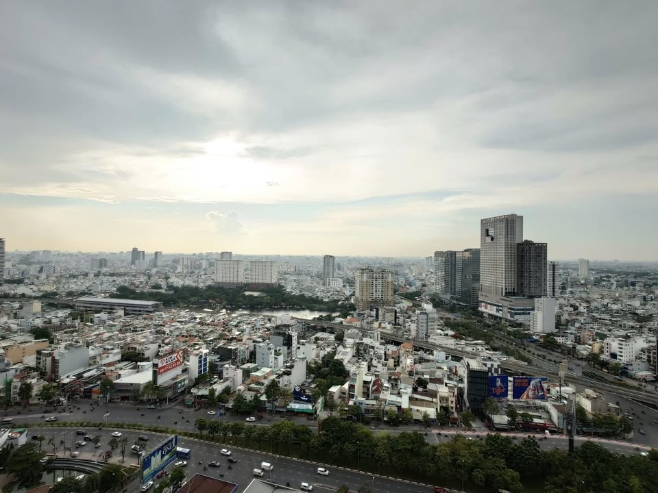 Cho thuê Căn hộ Vinhomes Central Park 108m² - Landmark 81, 3PN, NT Full - 36 Triệu