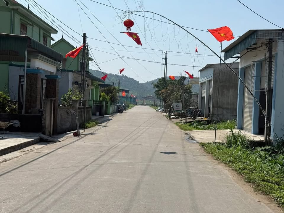 Đất nền Quỳnh Lưu 400m² - Sổ đỏ chính chủ, mặt tiền kinh doanh!