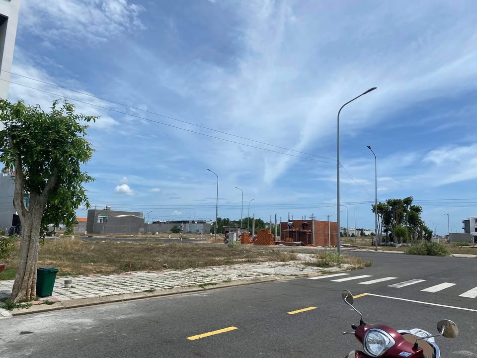 Đất nền Tuy Hoà 100m² chỉ từ 2 tỷ - Tiềm năng tăng giá vượt trội!