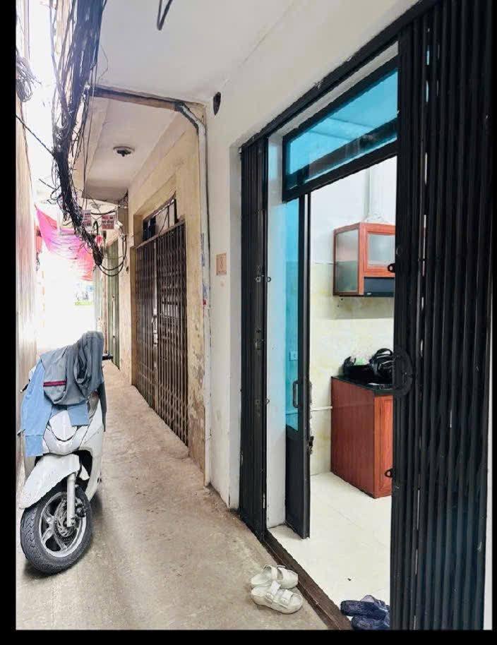 Nhà riêng Phố Minh Khai 18m² giá 6.5 triệu - Sẵn sàng ở ngay!