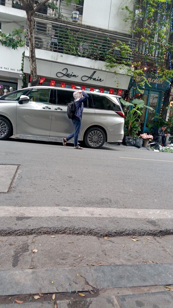 Nhà phố Mai Hắc Đế 112m² giá 36 tỷ - Đầu tư sinh lời vượt trội!