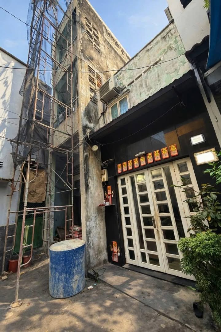 Nhà 77m² Âu Cơ, Tân Phú - Giá 6.2 Tỷ, Sẵn Sàng Ở Ngay