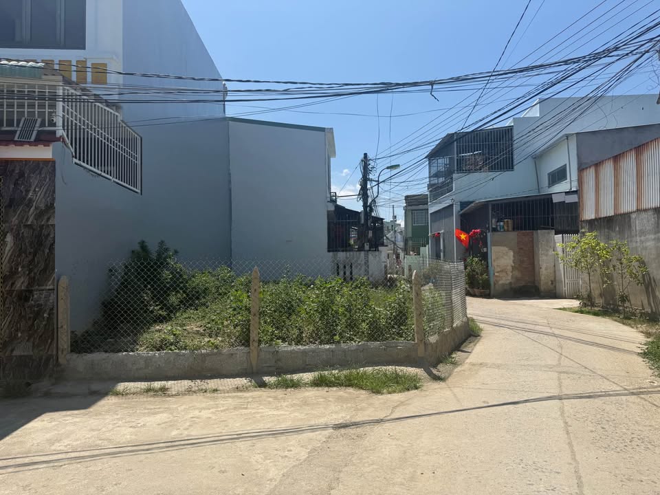 Bán Lô Góc 98.6m² Đường 23/10 Nha Trang - Hẻm Ô Tô, Sổ Hồng Sẵn