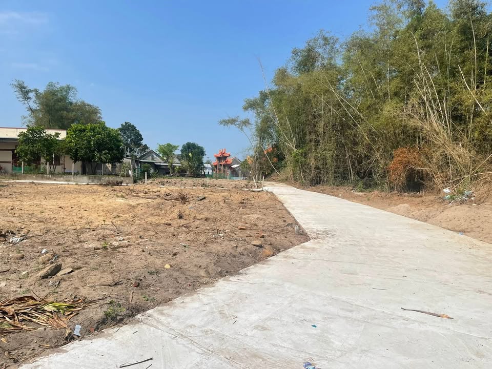 Bán Đất Nền Hoà Quý, Đà Nẵng 121m² - Sổ Đỏ Thổ Cư, Giá Chỉ 5xx Triệu