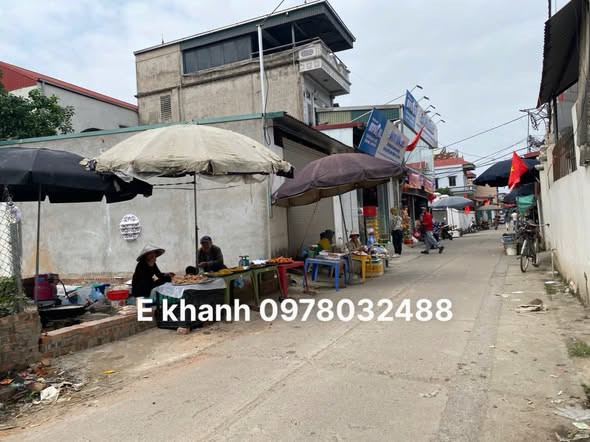 Nhà Phố Đông Anh 3 tỷ - 260m² Mặt tiền kinh doanh sầm uất!