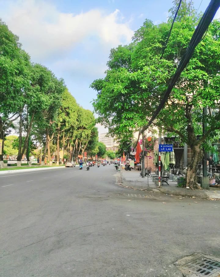 Tòa nhà Mặt tiền Cái Răng 333m² - Vị trí đắc địa ngay trung tâm!