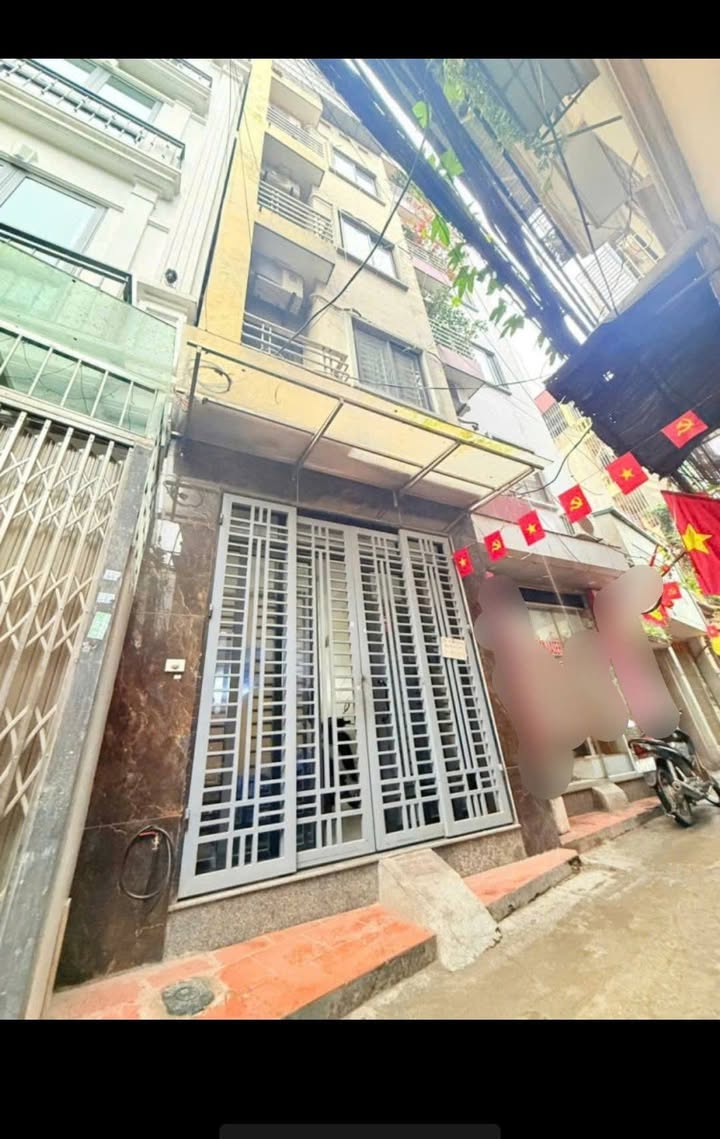 Nhà Mặt Ngõ KD Sầm Uất Hoàng Quốc Việt, 35m² 5 Tầng, Giá 9 Tỷ+